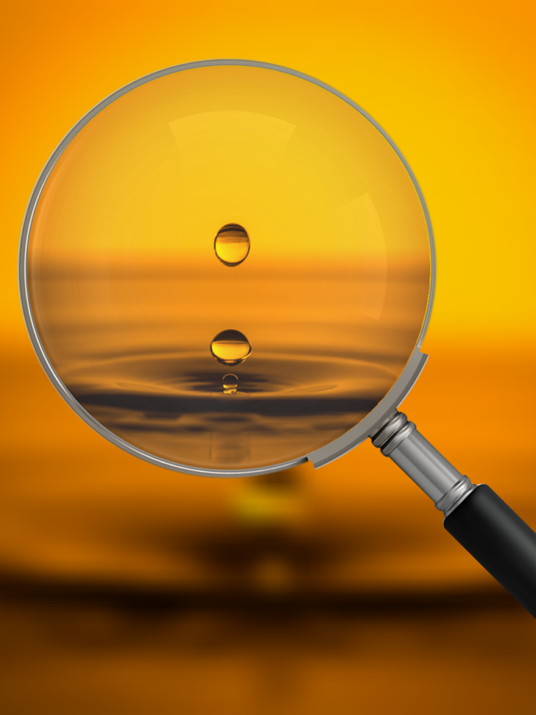 Potrzeba kontroli – jak niszczy relacje i wewnętrzny spokój? liquid, drops, magnifying glass, magnifying glass, magnifying glass, magnifying glass, magnifying glass, magnifying glass
